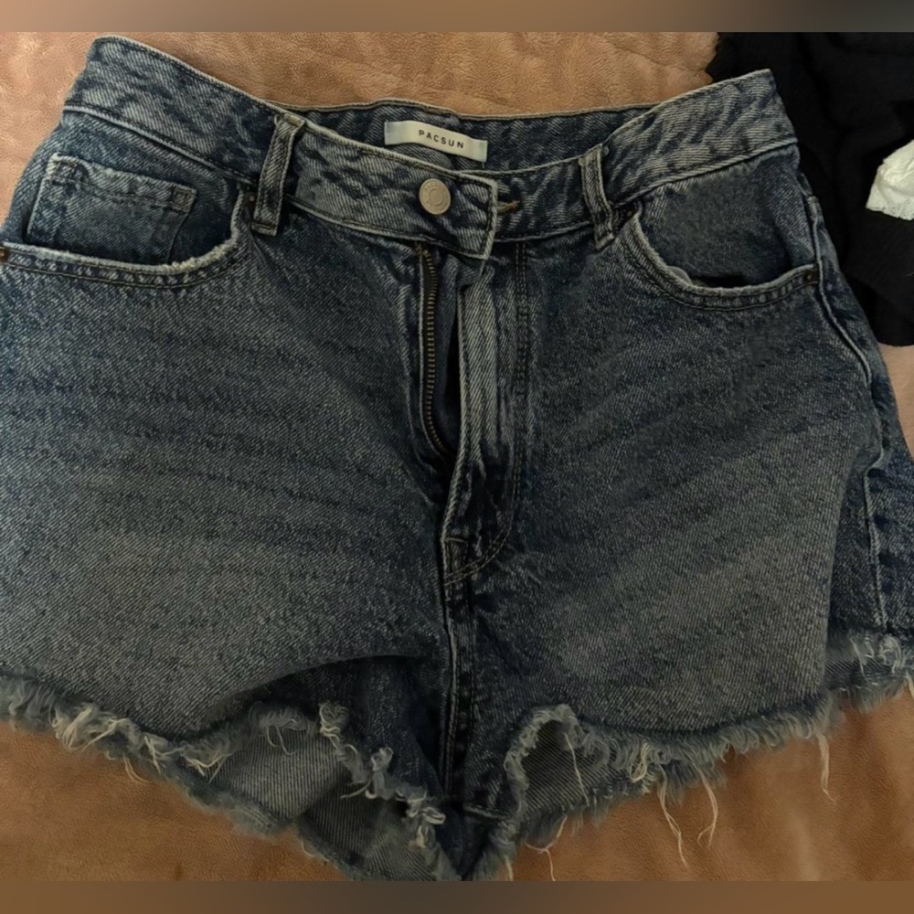 PacSun Women's Denim Shorts size 27 high rise